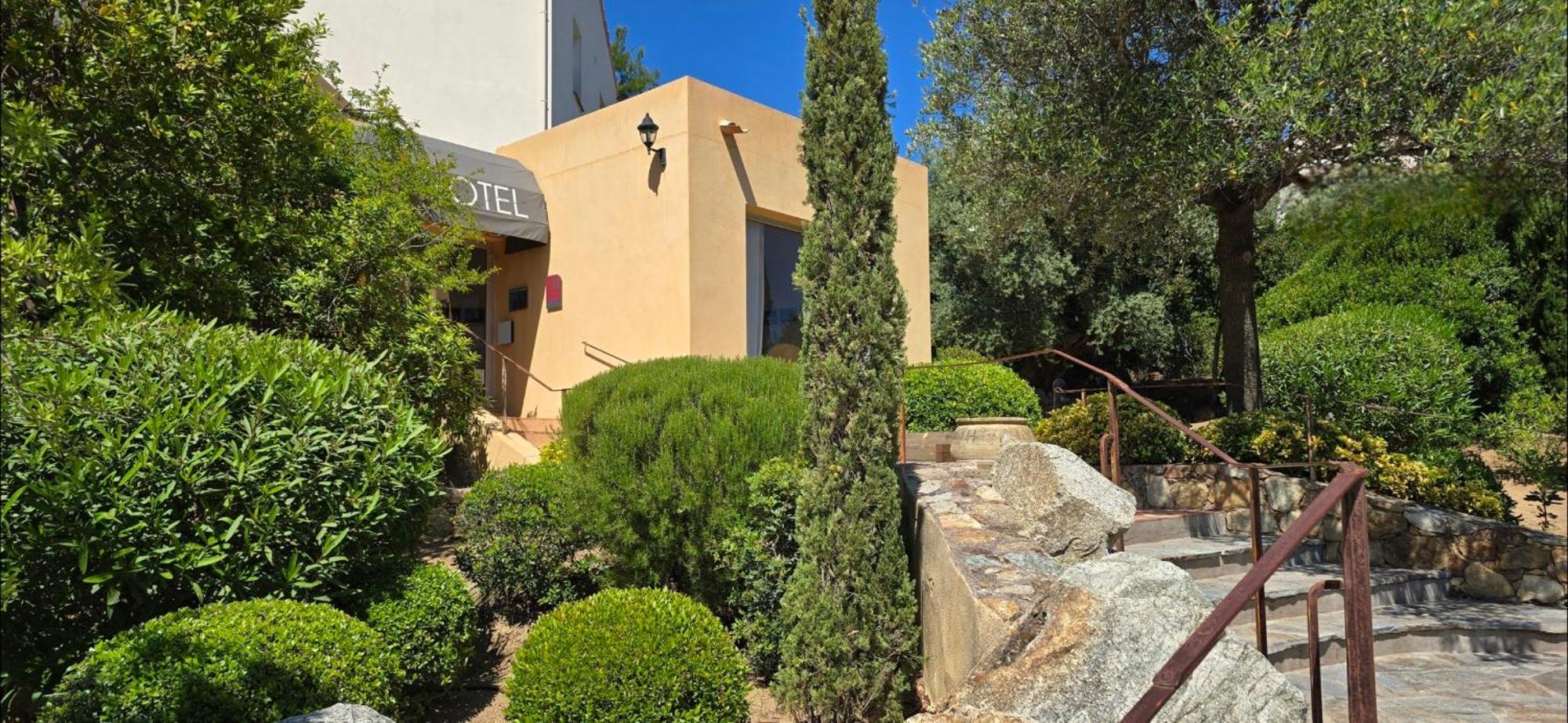 Hotel Cala Di L'Oru LʼÎle-Rousse Kültér fotó